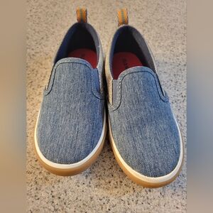 Toddler boys size 9 slip on shoes